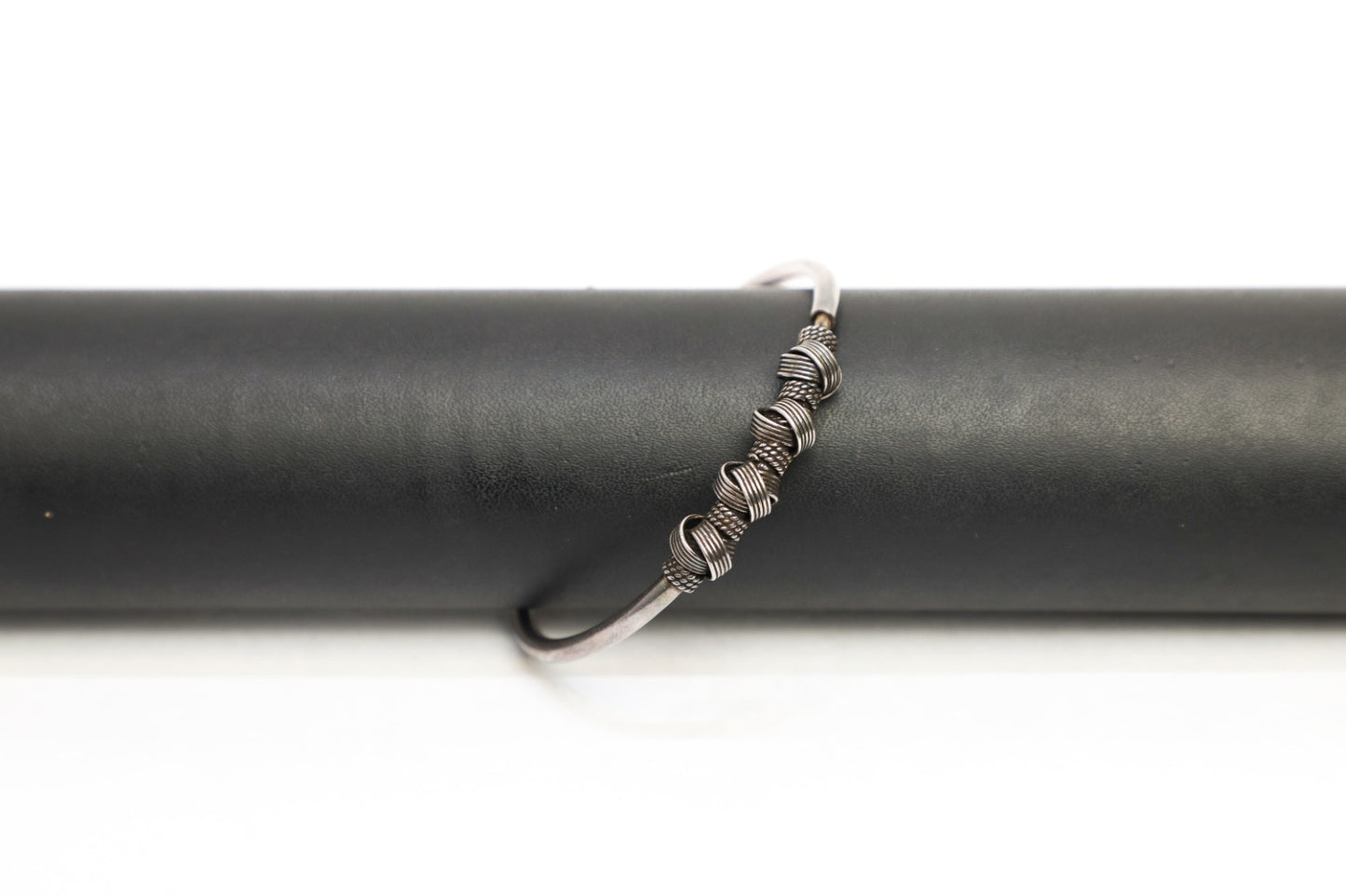 925SS Knot style twisted KADA bracelet