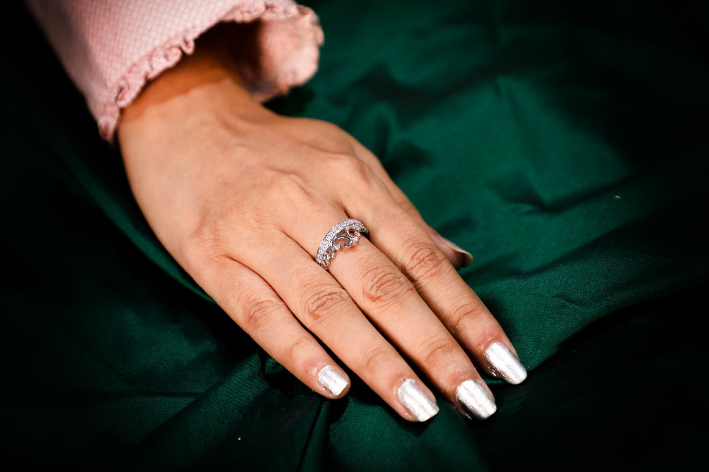 925 Sterling silver crown design Swarovski studded silver ring
