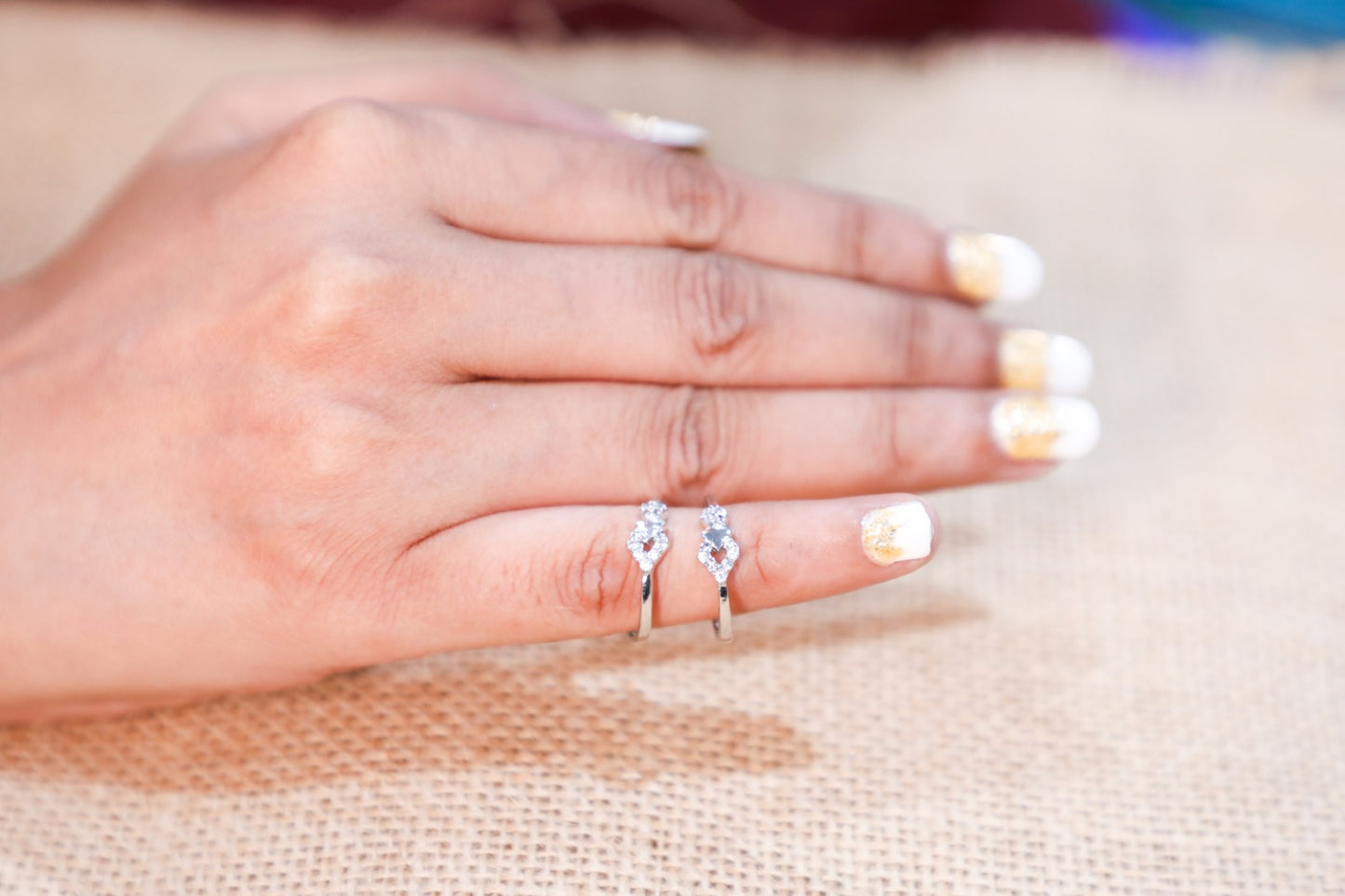 925 Sterling Silver kite shape Swarovski studded toe ring