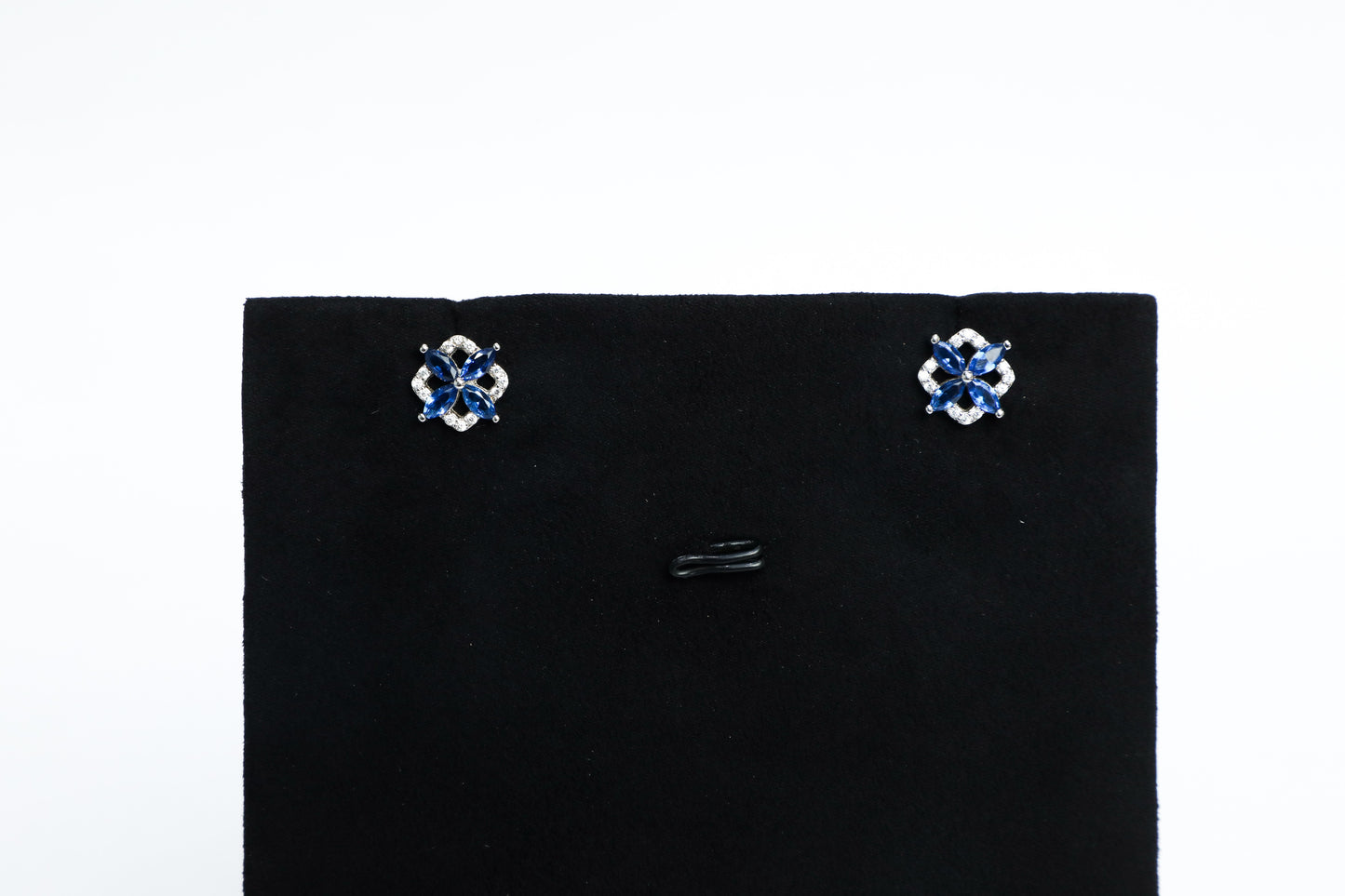 925 Sterling silver blue flower square studs