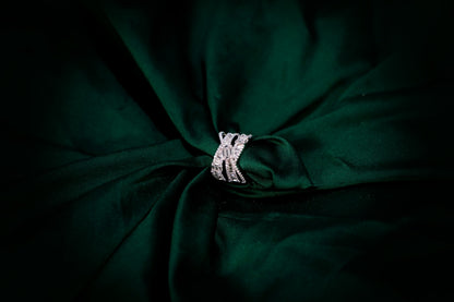 925 Sterling silver Swarovski studded cross stone band finished with platinum plating