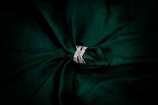 925 Sterling silver Swarovski studded cross stone band finished with platinum plating