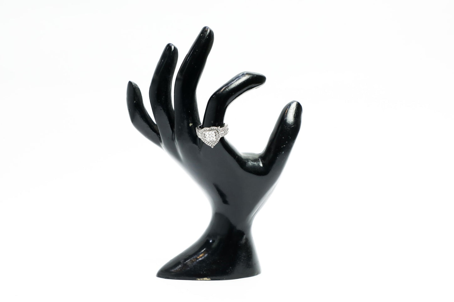 925 Sterling silver Swarovski studded cocktail ring with heart motif on top