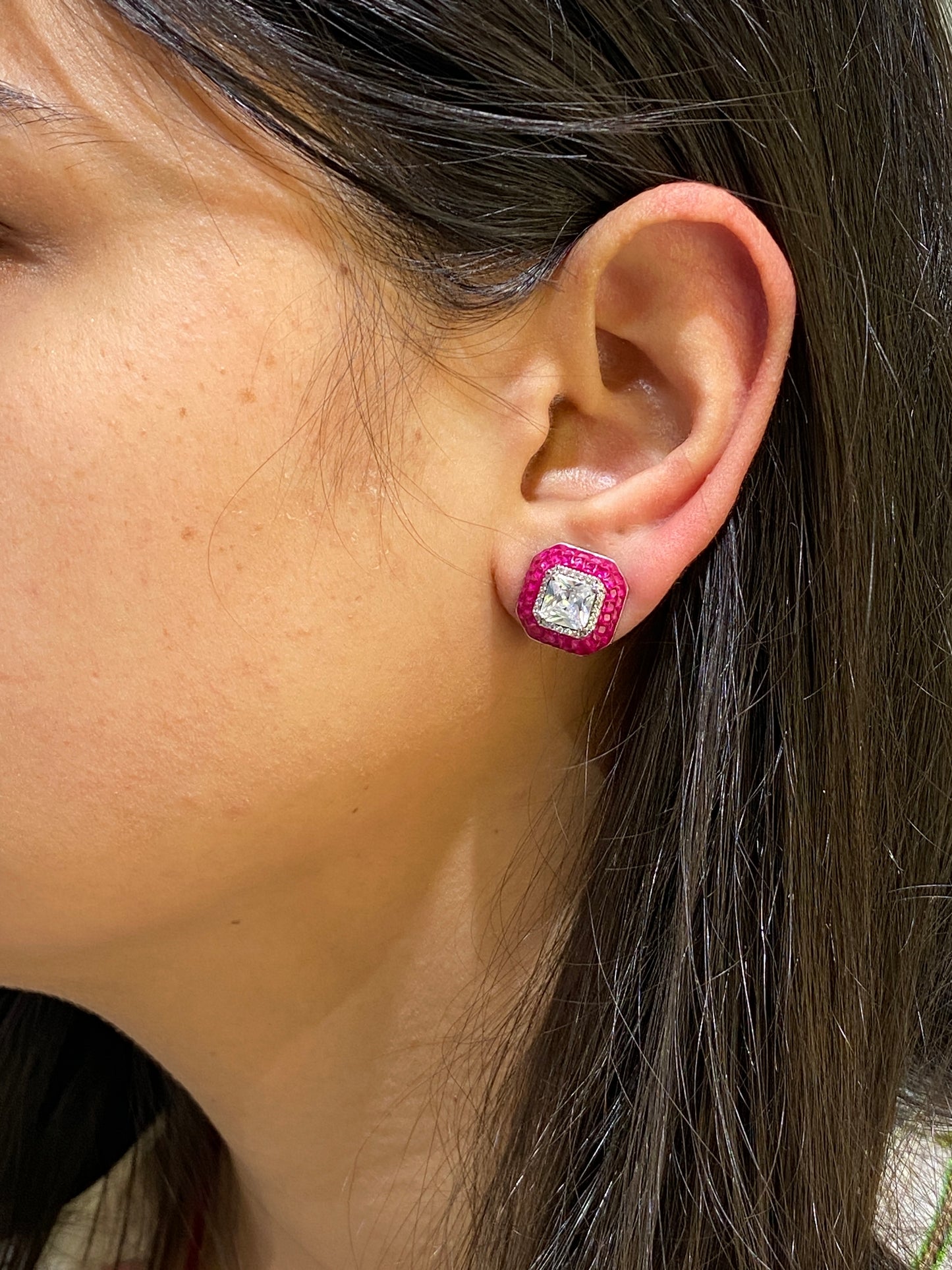 925 STERLING SILVER PINK SWAROWSKI SOLITAIRE STUDS
