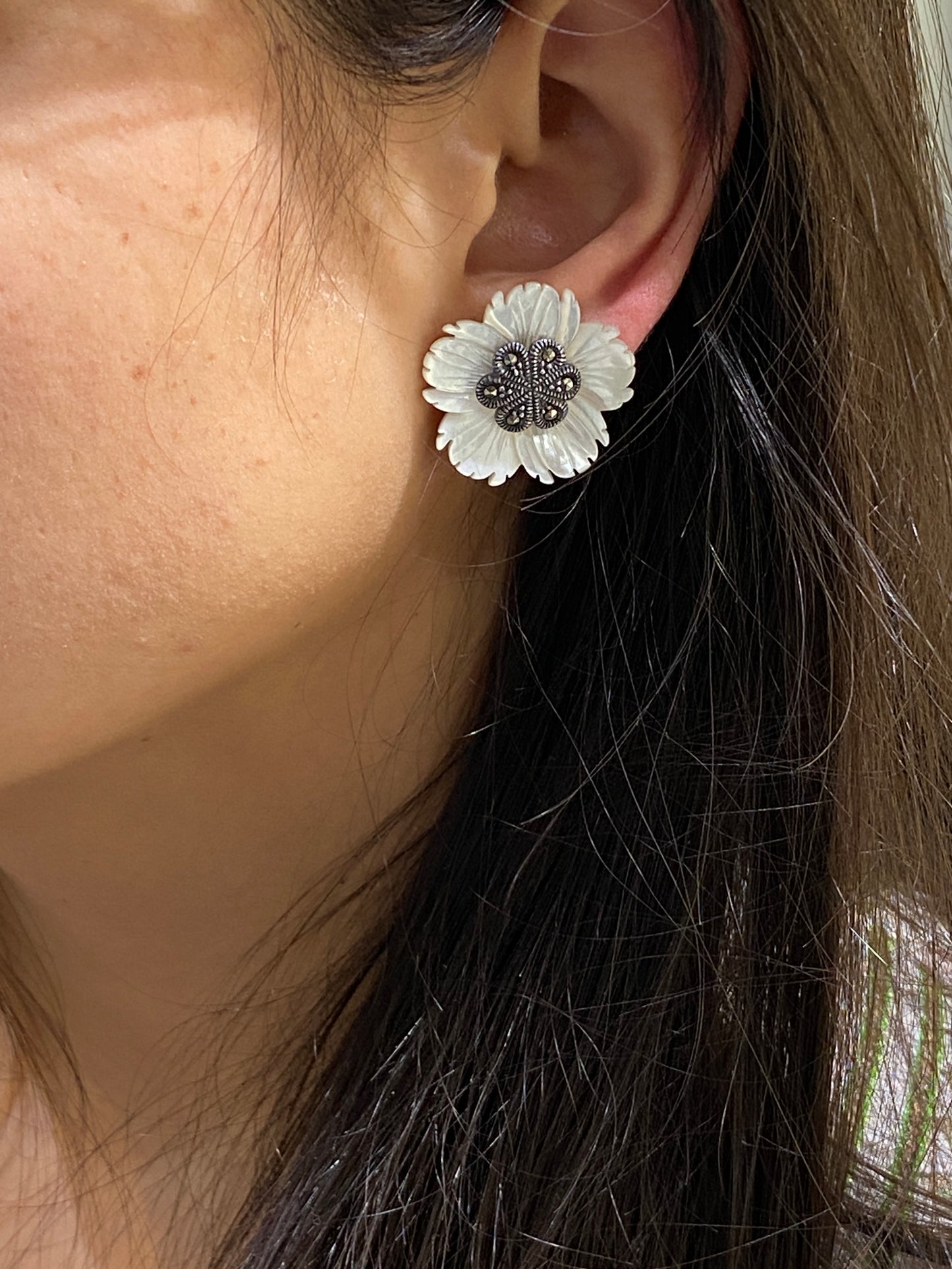 925 Sterling silver Mother of PEARL Detachable earrings with intricate Marcasite work